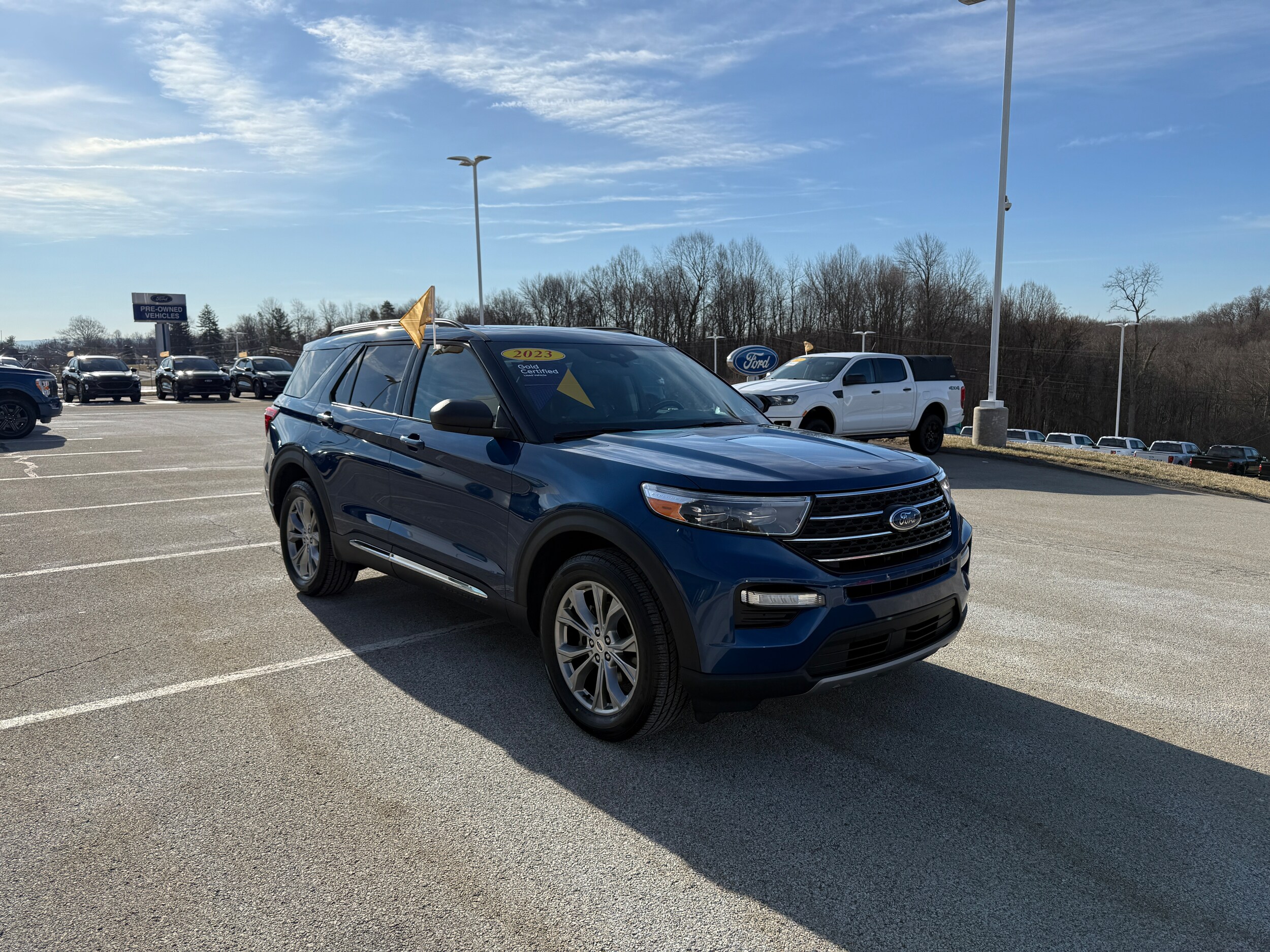 2023 Ford Explorer XLT photo 4