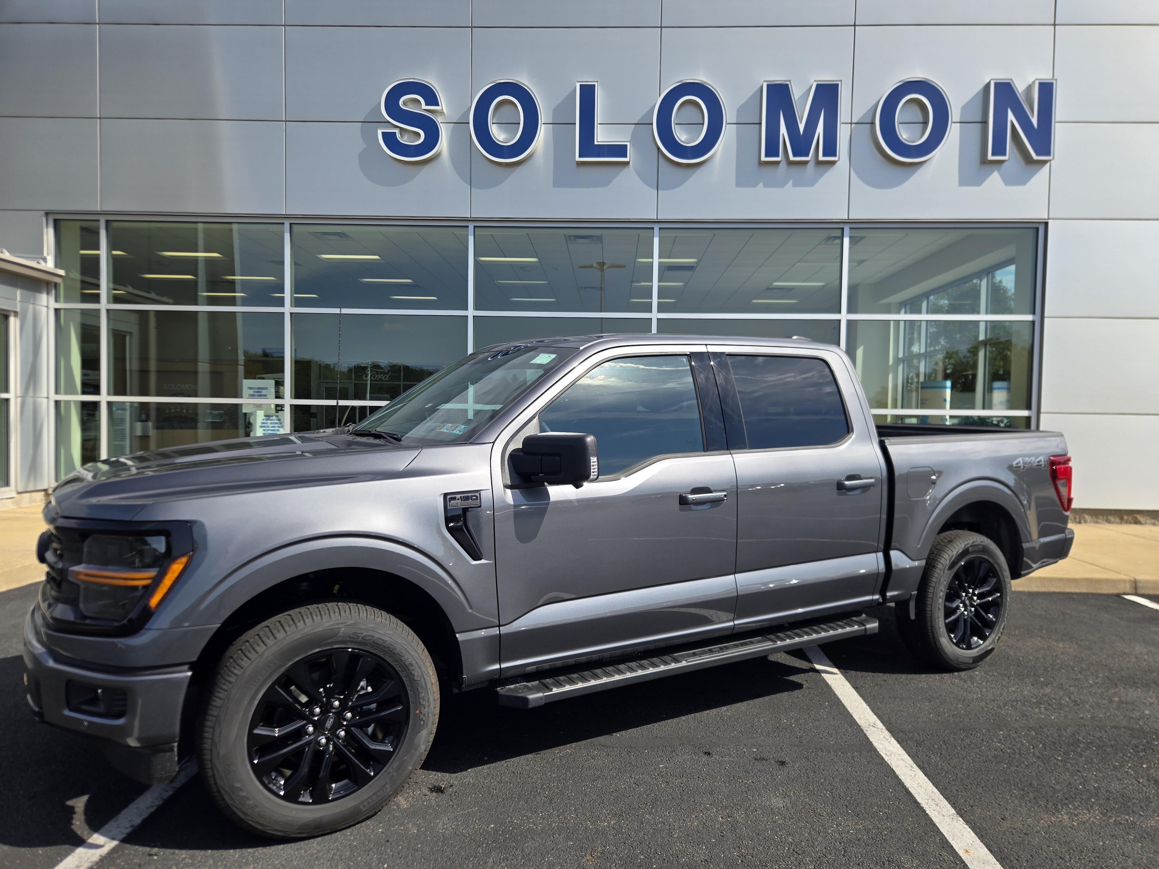 2026 Ford F-150 XLT TRUCK