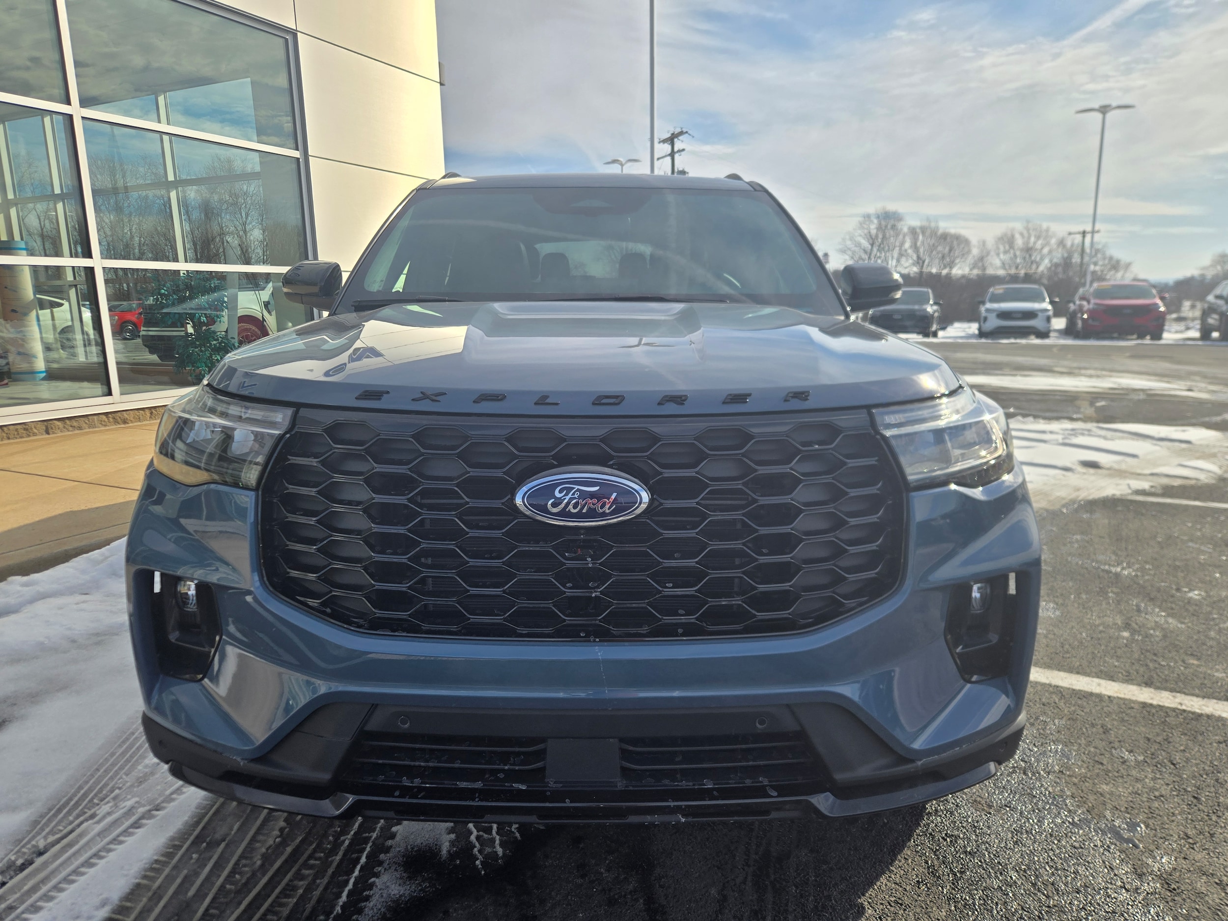 View vehicle photo 2