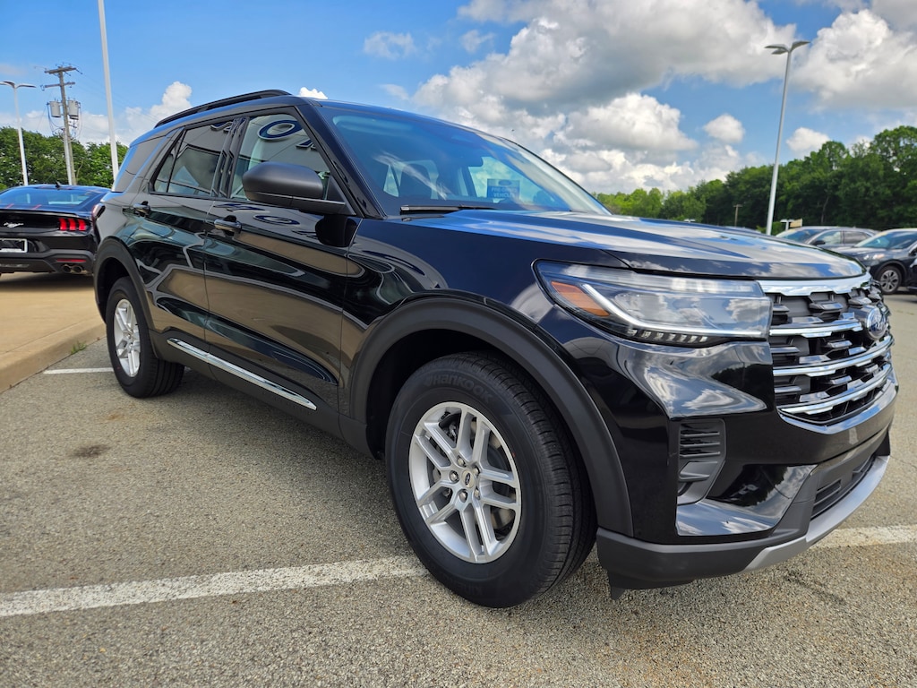 New 2025 Ford Explorer Active SUV