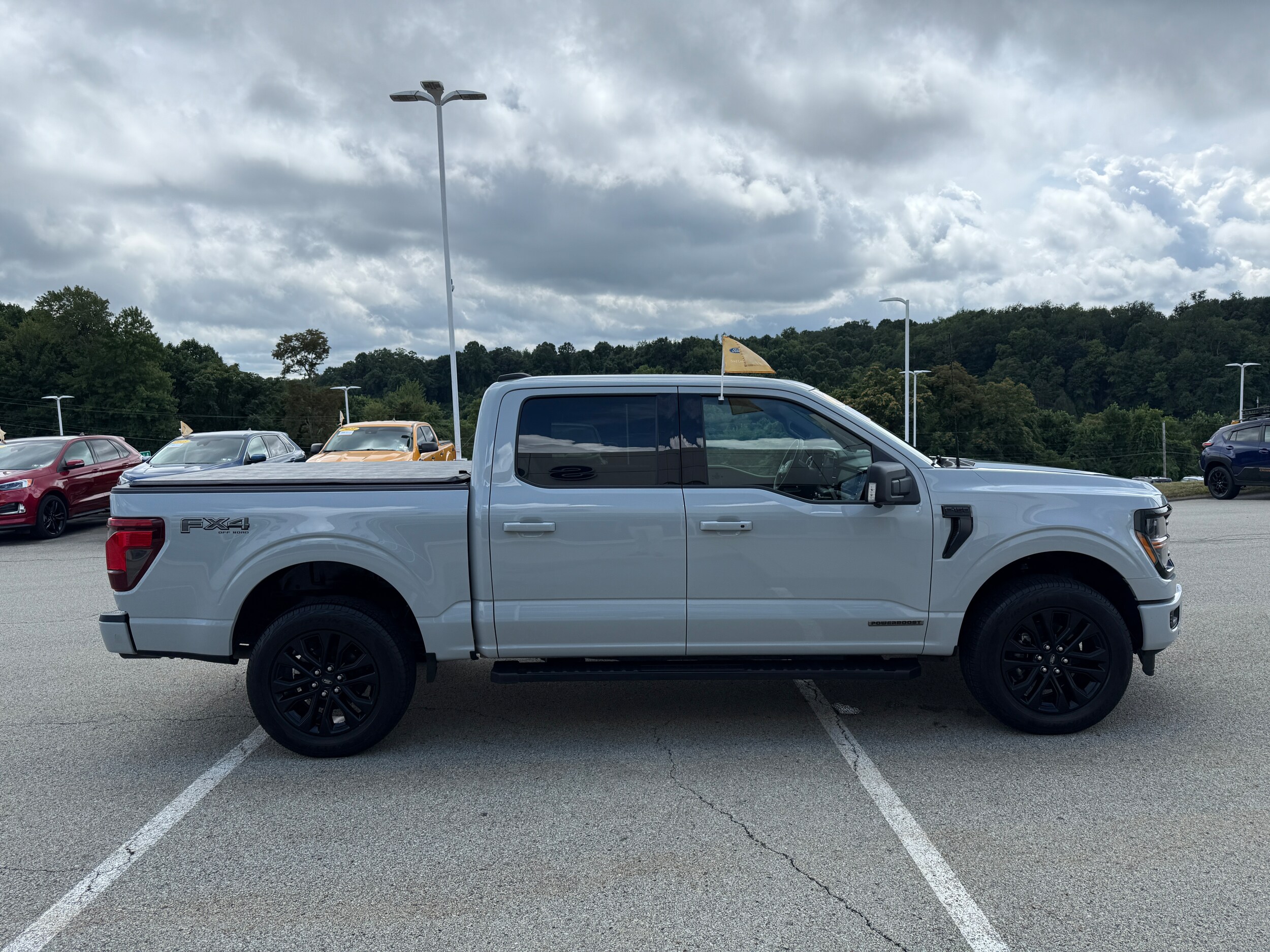 2024 Ford F-150 XLT photo 4