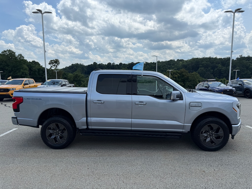 Certified 2022 Ford F-150 Lightning LARIAT LARIAT 4WD SuperCrew 5.5 Box