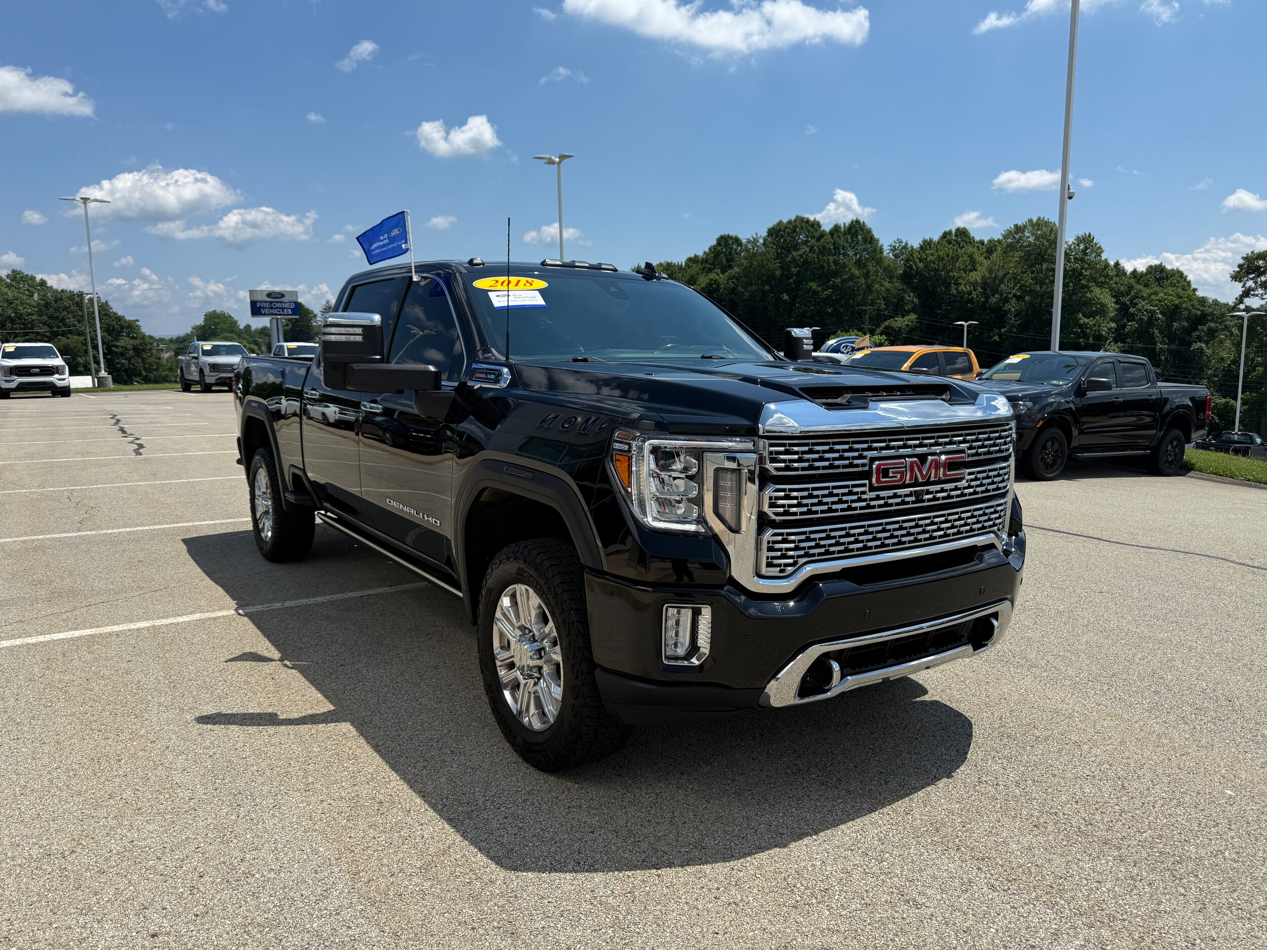 2022 Gmc Sierra HD Denali photo 3