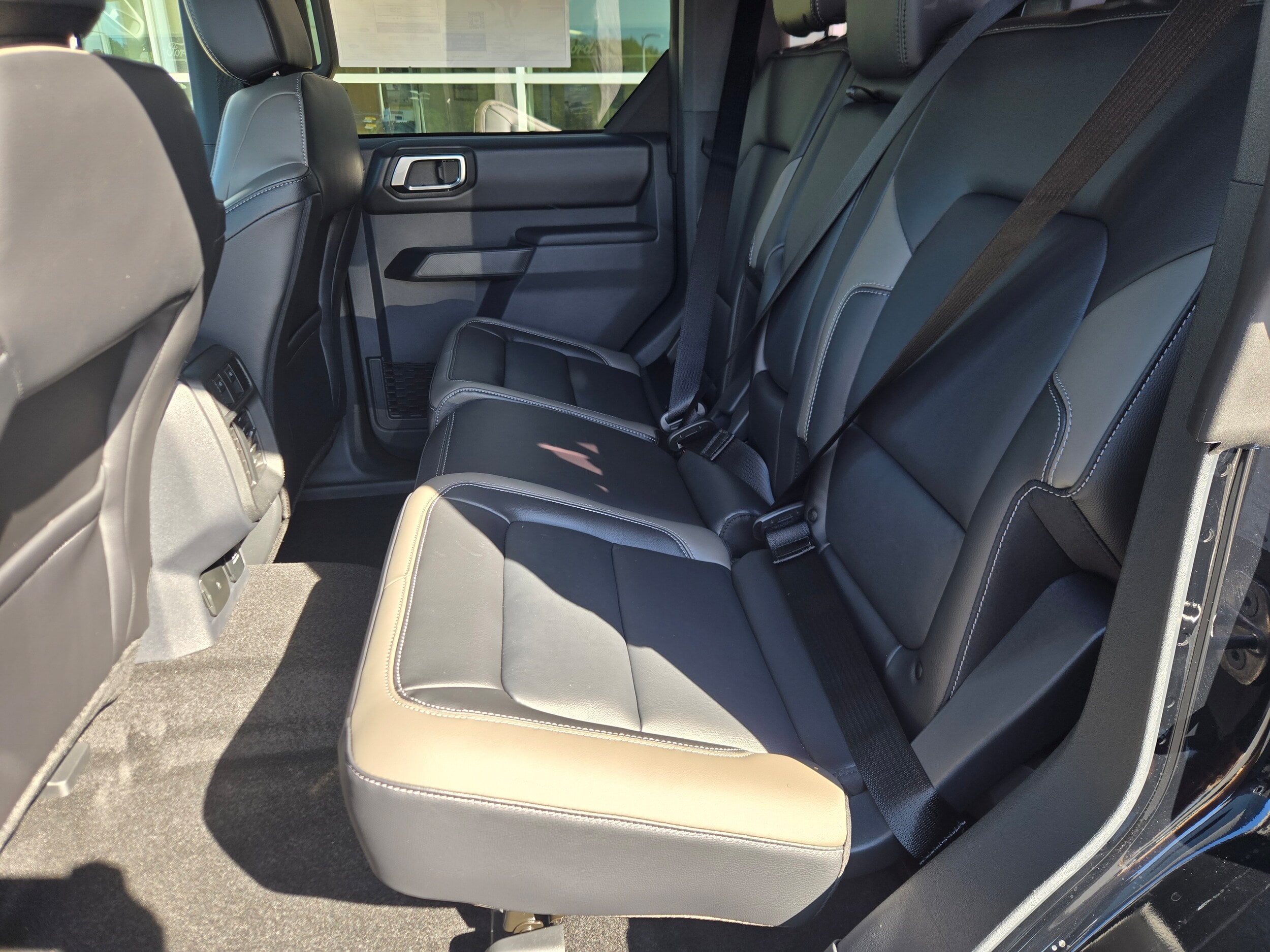 2025 Ford Bronco 4-Door Outer Banks - Photo 10