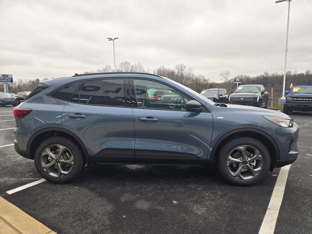 New 2026 Ford Escape ST-Line SUV