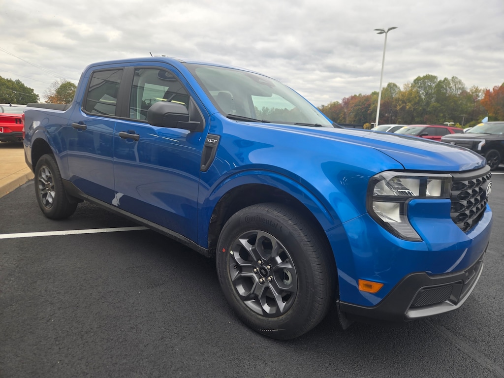 New 2025 Ford Maverick XLT TRUCK