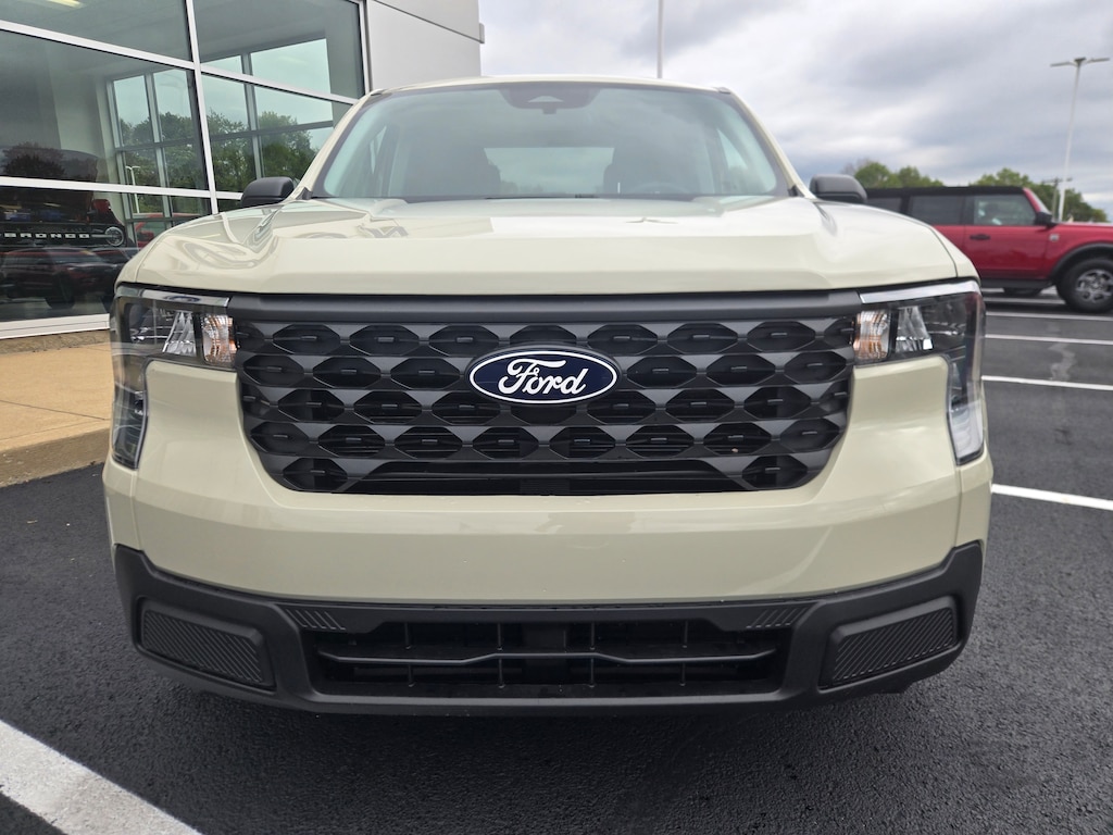New 2025 Ford Maverick XL TRUCK