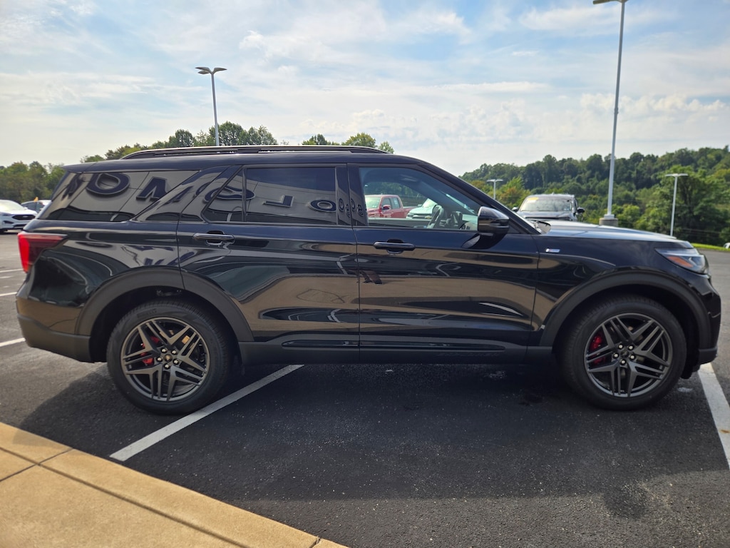 New 2027 Ford Explorer ST-Line SUV