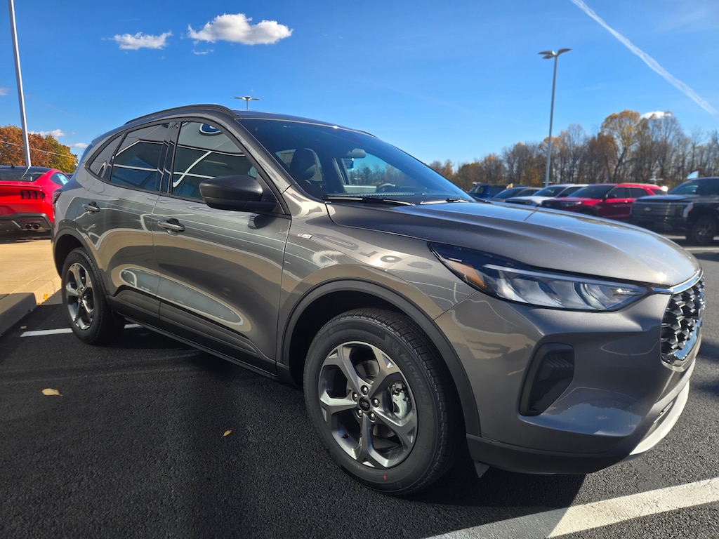 New 2026 Ford Escape ST-Line SUV