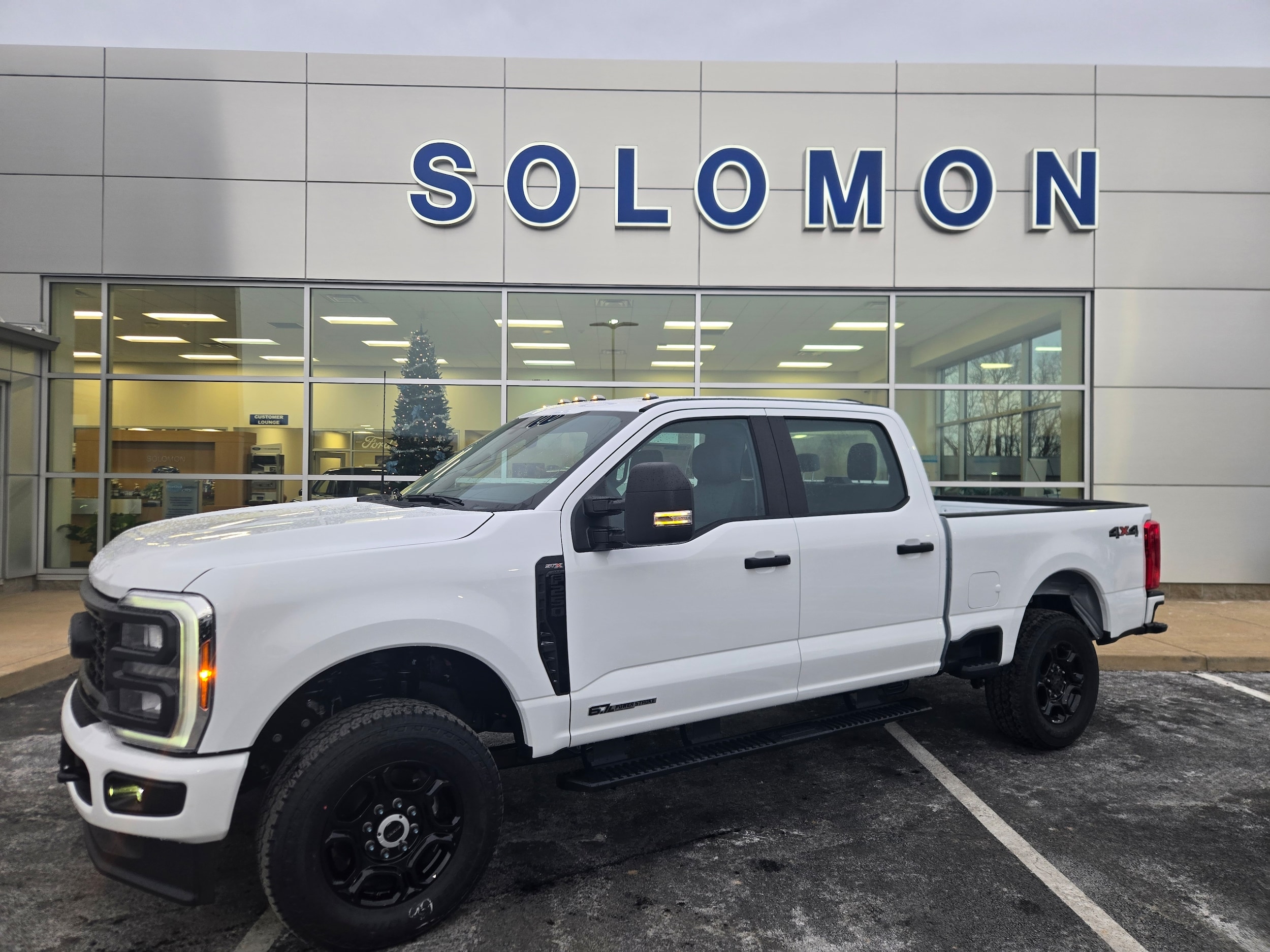 2026 Ford F-250 Super Duty XL's photo