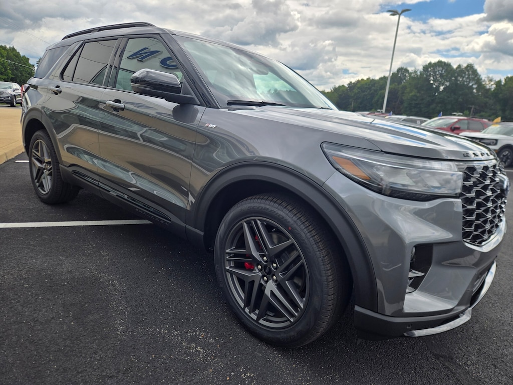 New 2026 Ford Explorer ST-Line SUV