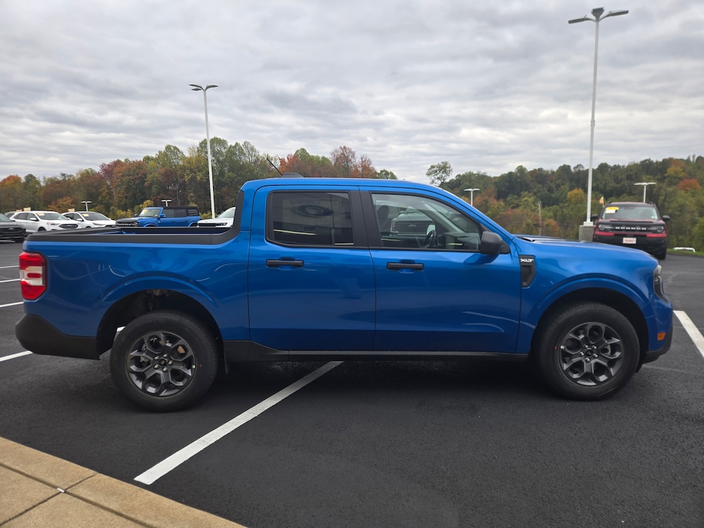 New 2025 Ford Maverick XLT TRUCK