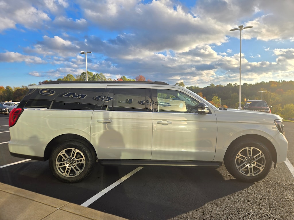 New 2025 Ford Expedition Max Active SUV