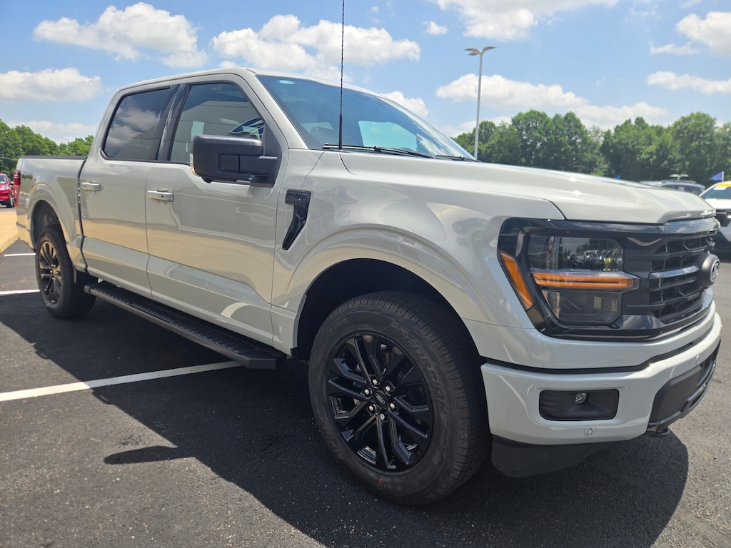 New 2026 Ford F-150 XLT TRUCK