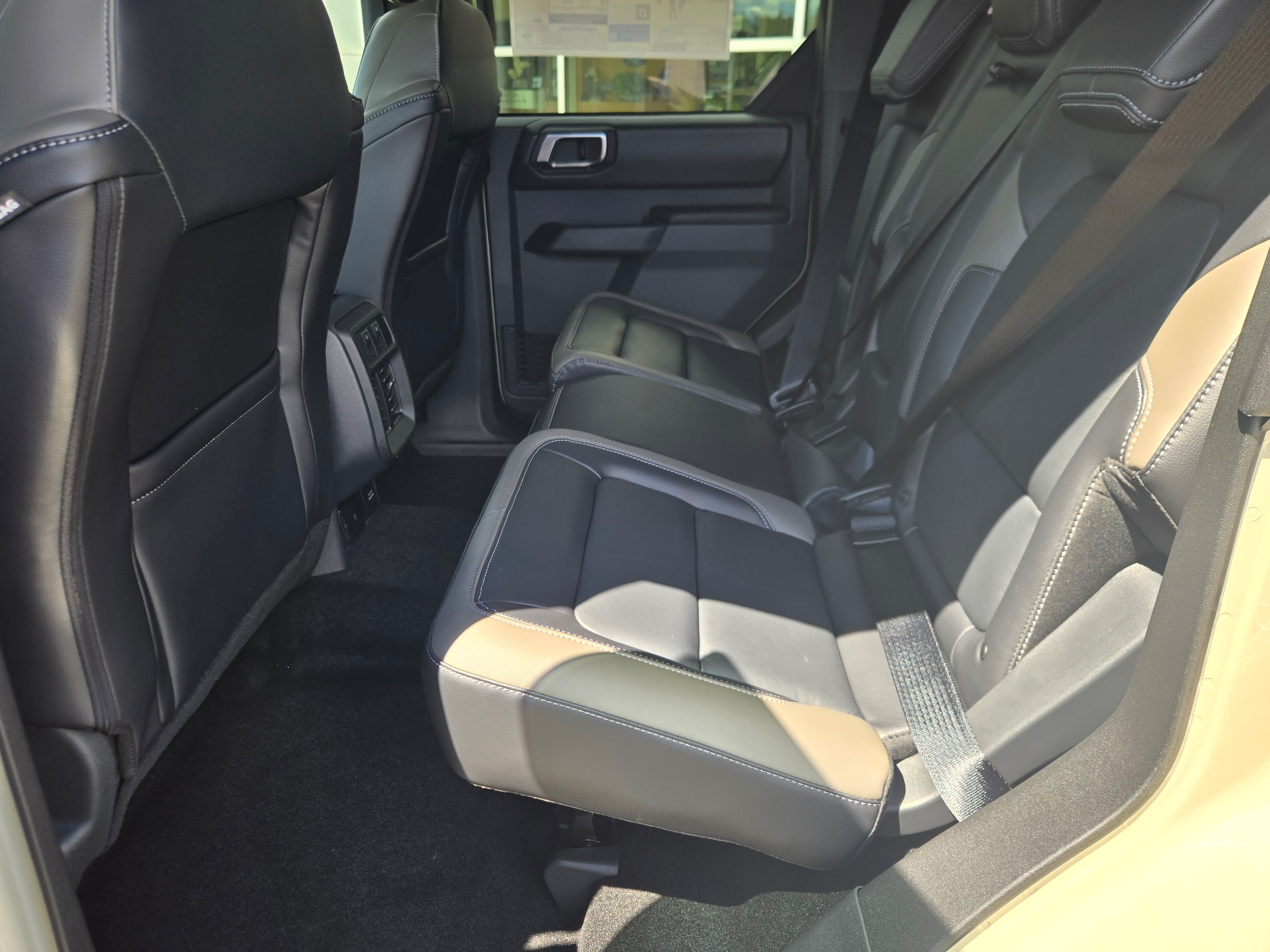 2025 Ford Bronco 4-Door Outer Banks - Photo 10