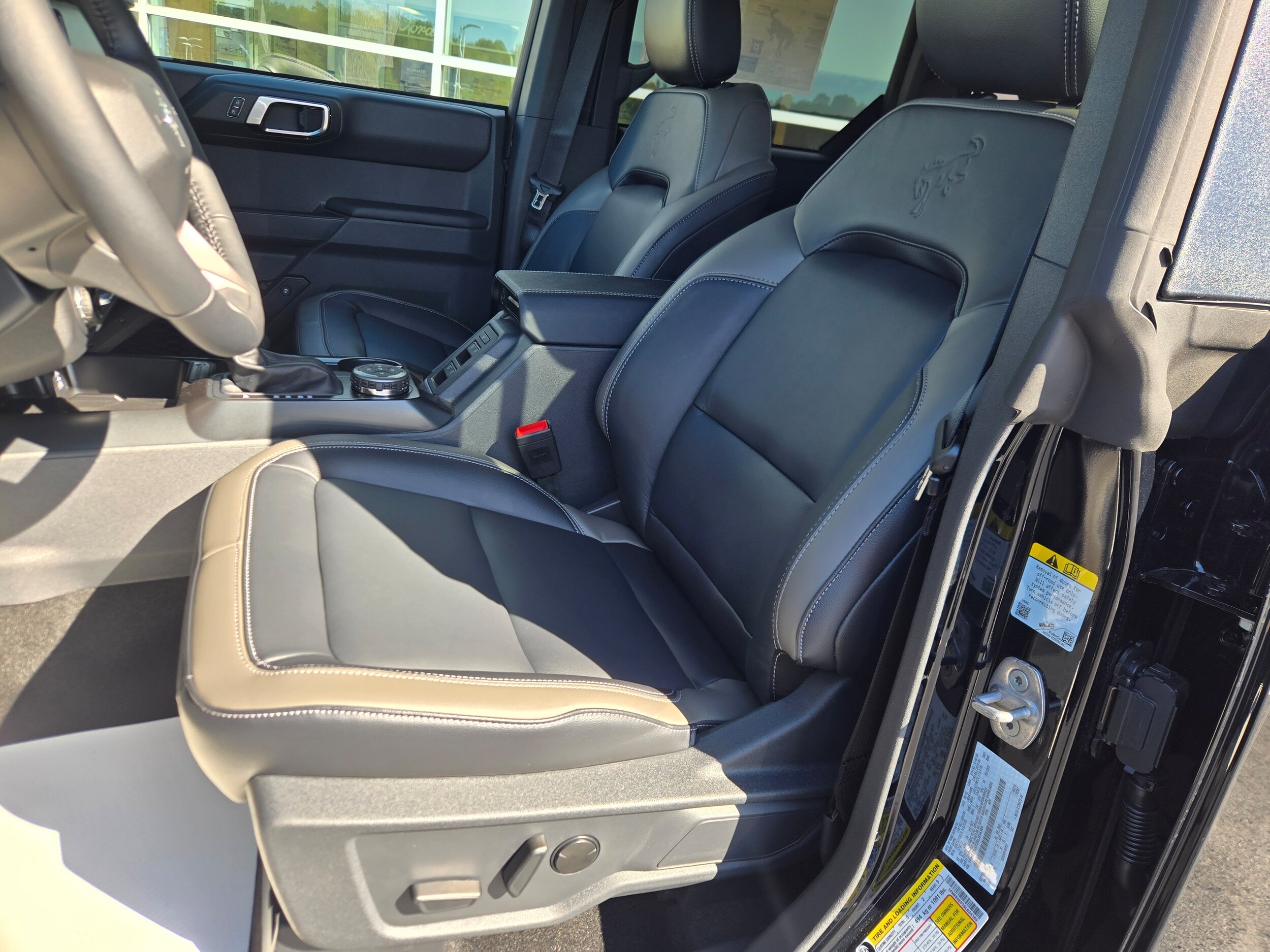 2025 Ford Bronco 4-Door Outer Banks - Photo 11
