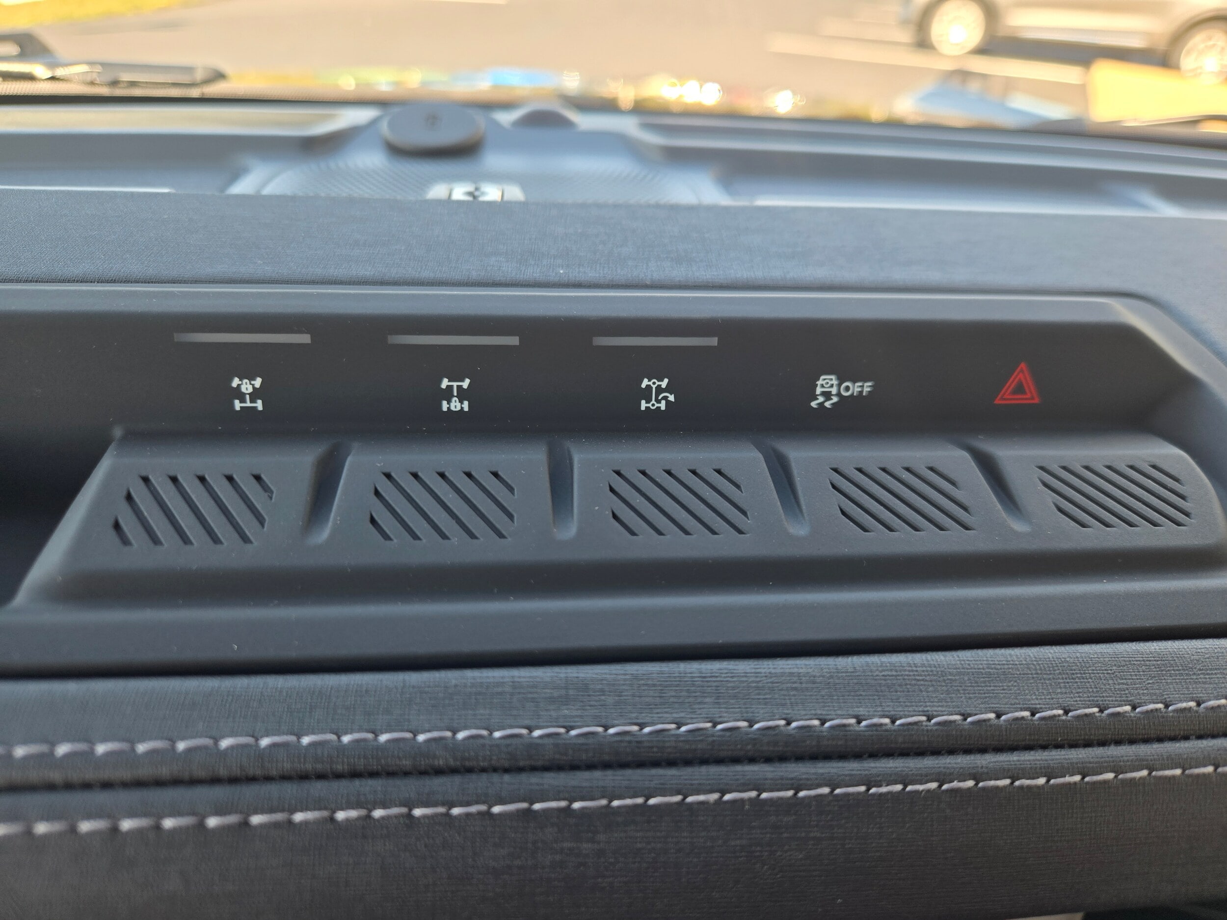 2025 Ford Bronco 4-Door Outer Banks - Photo 17