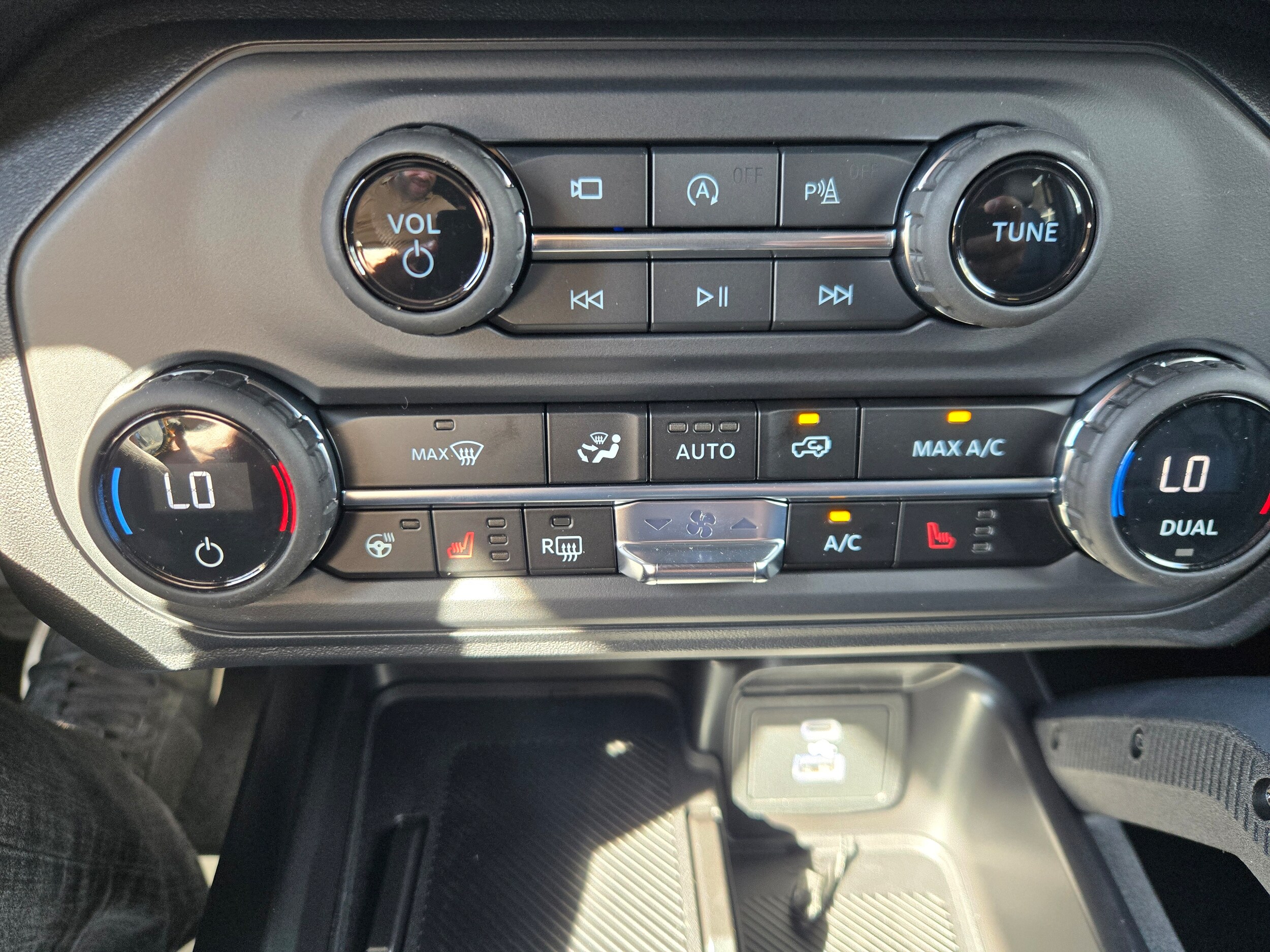 2025 Ford Bronco 4-Door Outer Banks - Photo 19