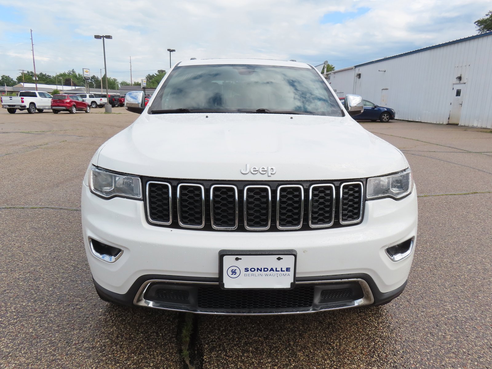 Used 2018 Jeep Grand Cherokee Limited with VIN 1C4RJFBG5JC506487 for sale in Wautoma, WI