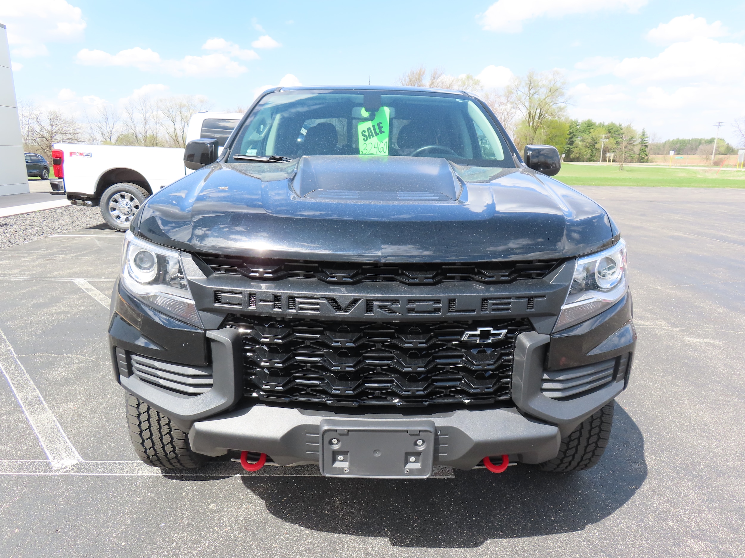 Used 2021 Chevrolet Colorado ZR2 with VIN 1GCGTEEN9M1119334 for sale in Berlin, WI