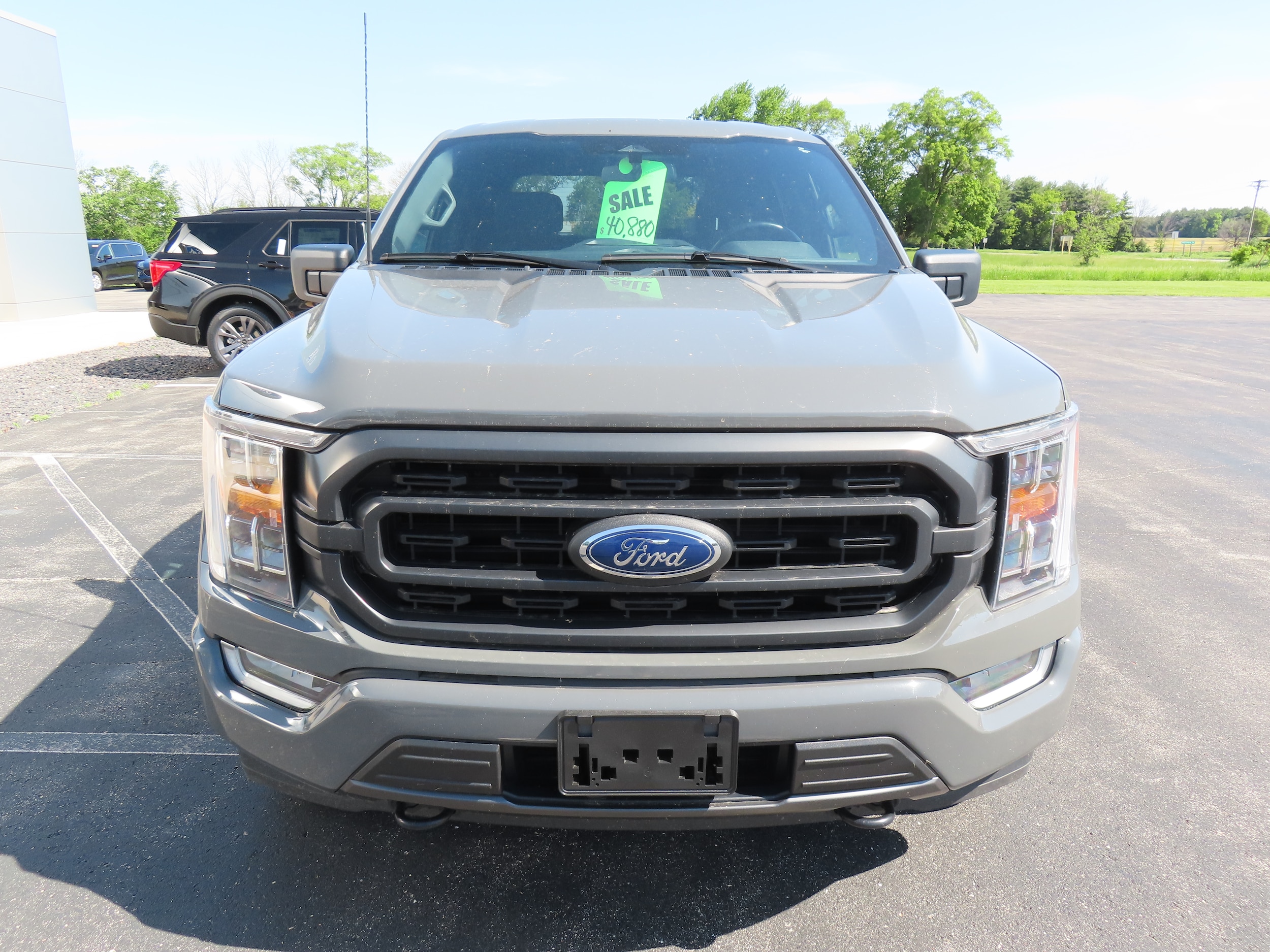 Used 2021 Ford F-150 XLT with VIN 1FTEW1EP8MFB61229 for sale in Berlin, WI