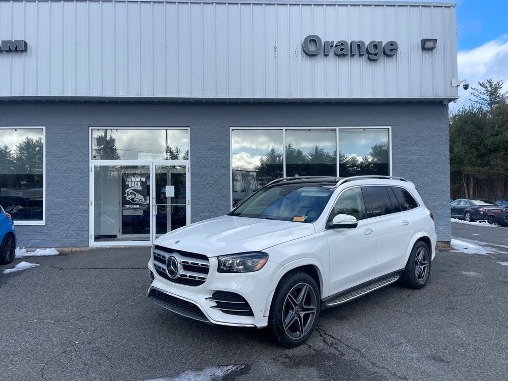 2022 Mercedes-Benz GLS GLS450's photo