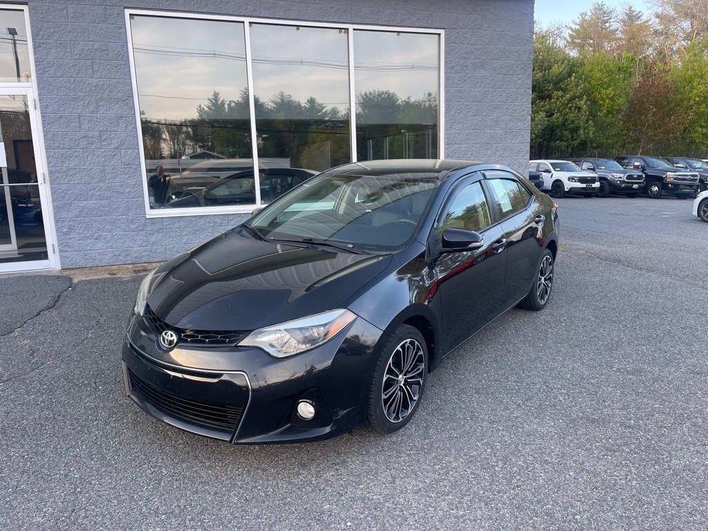 Used 2014 Toyota Corolla S Plus with VIN 2T1BURHE2EC119800 for sale in Orange, MA