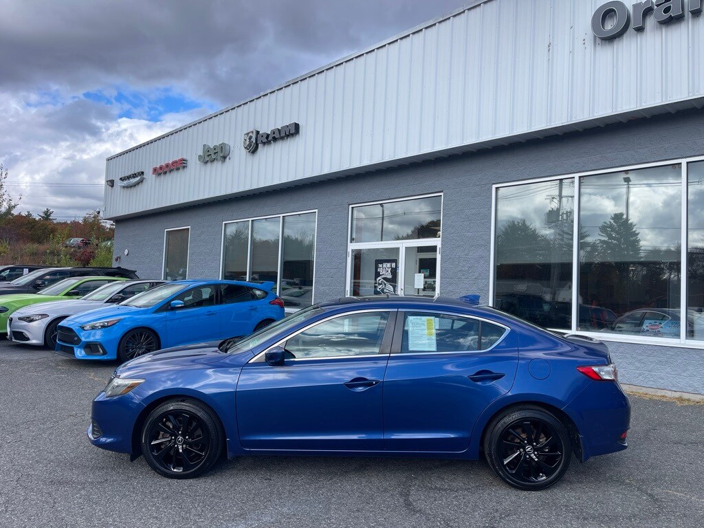 2017 Acura ILX Base Plus photo 3