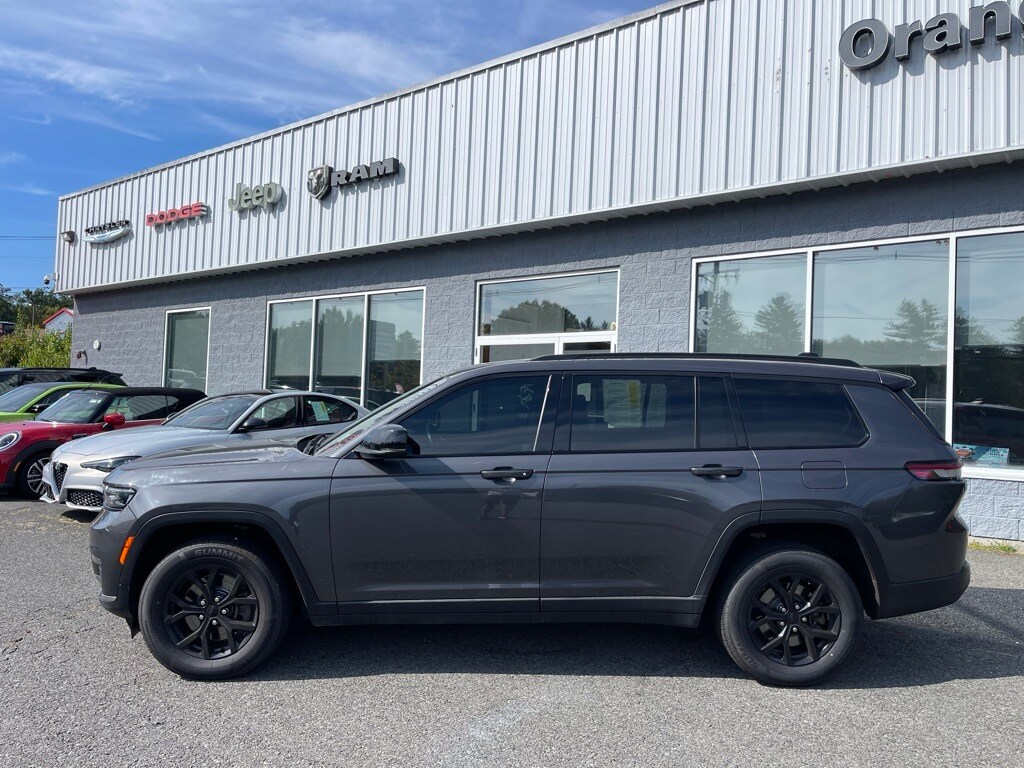 2021 Jeep Grand Cherokee Limited photo 2