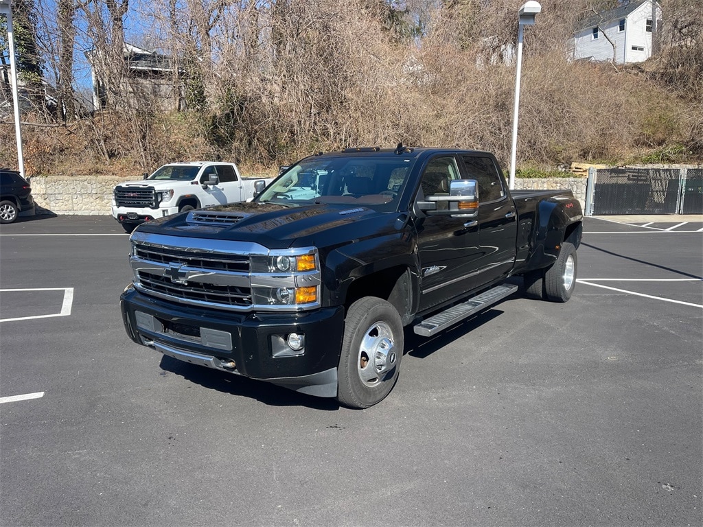 Used 2018 Chevrolet Silverado 3500HD High Country with VIN 1GC4K1EY9JF199760 for sale in Orange, MA