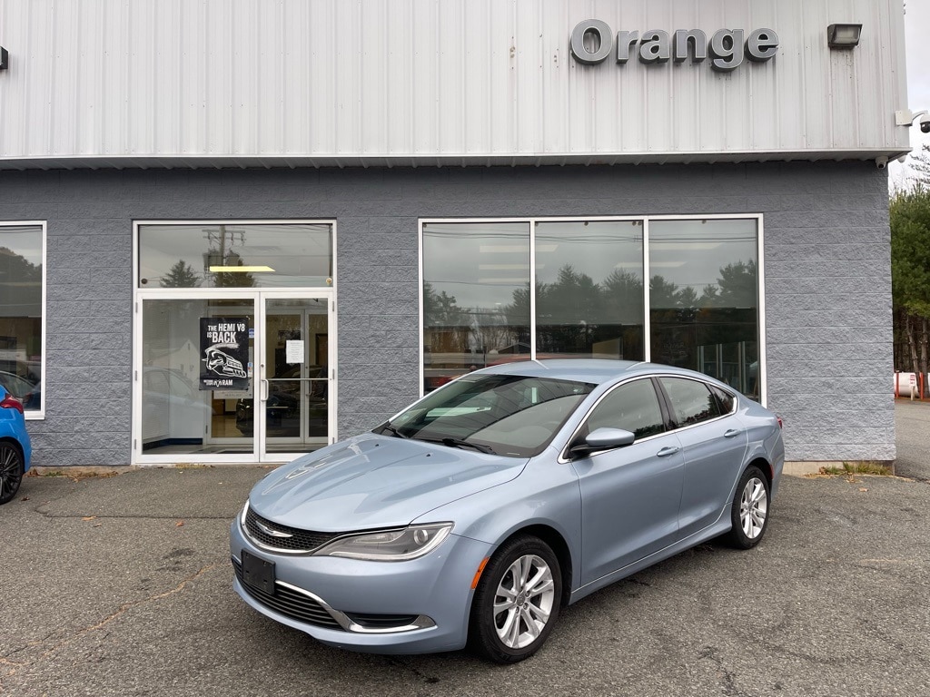 2015 Chrysler 200 Limited