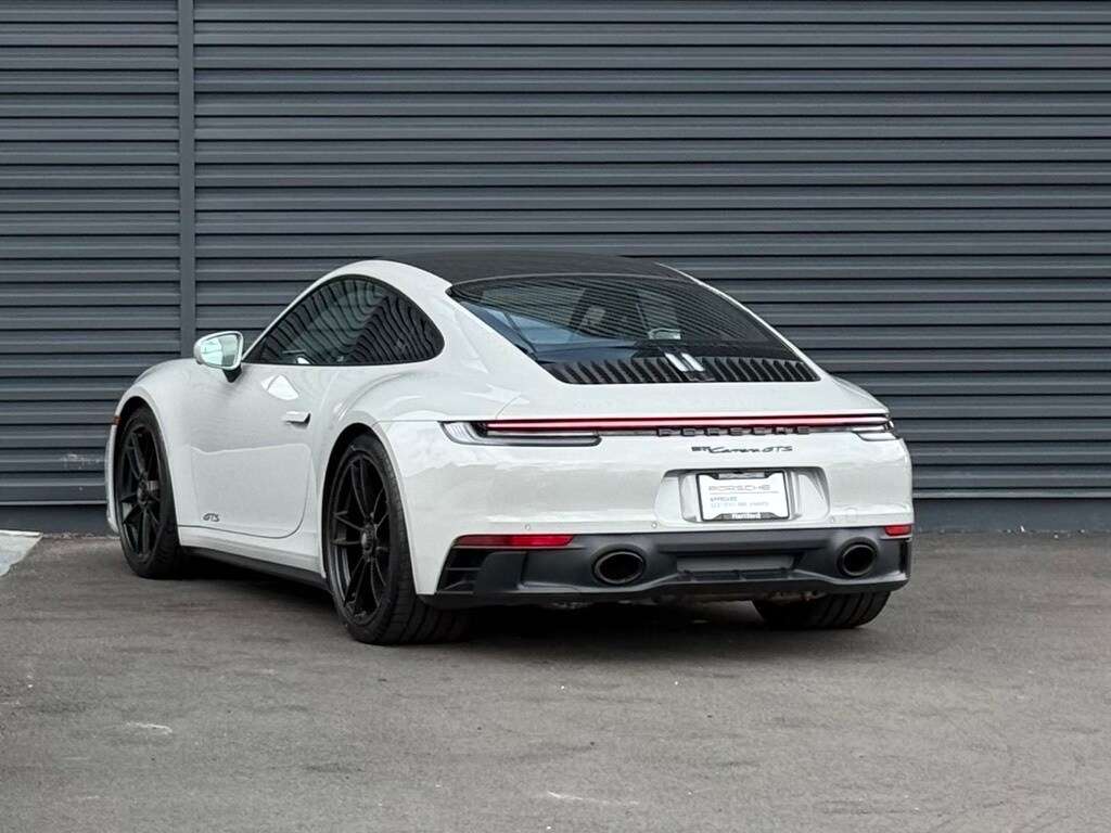 2024 Porsche 911 GTS photo 2