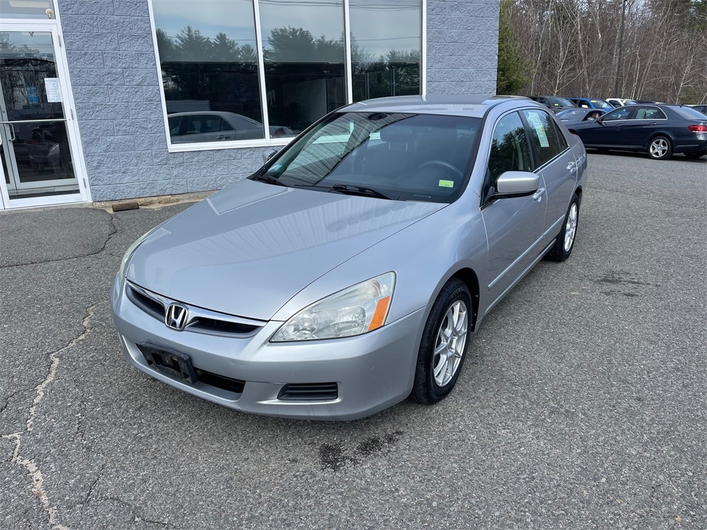 Used 2006 Honda Accord SE with VIN 1HGCM56346A171743 for sale in Orange, MA