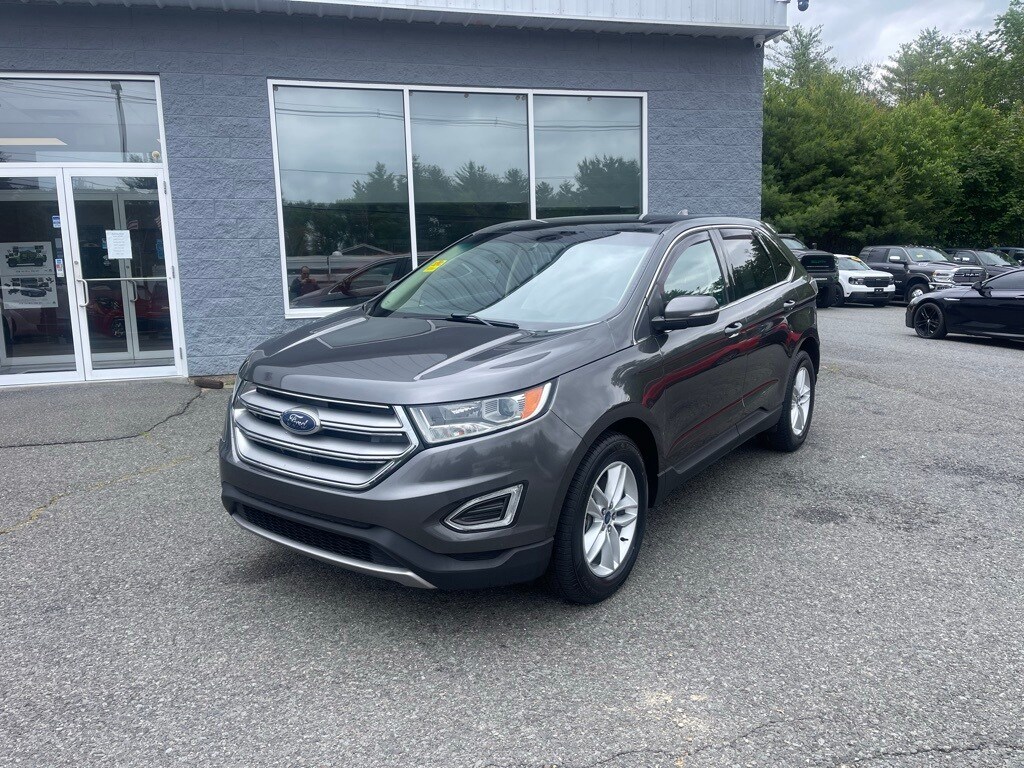2015 Ford Edge SEL photo 2