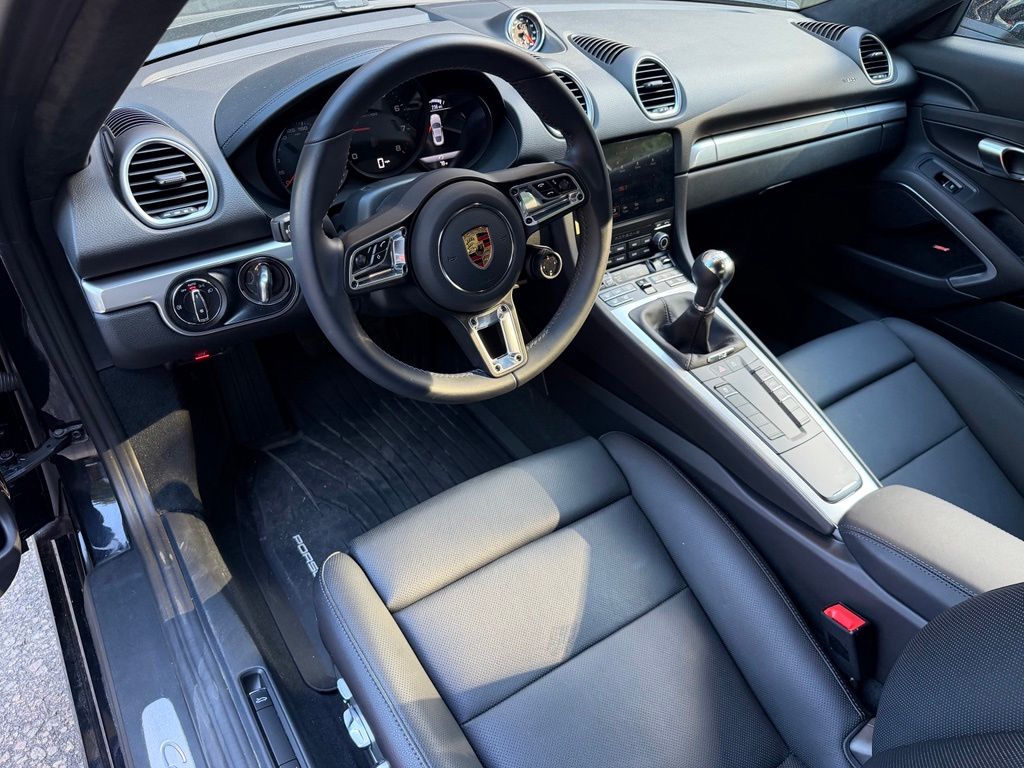 2025 Porsche 718 Style Edition - Photo 14