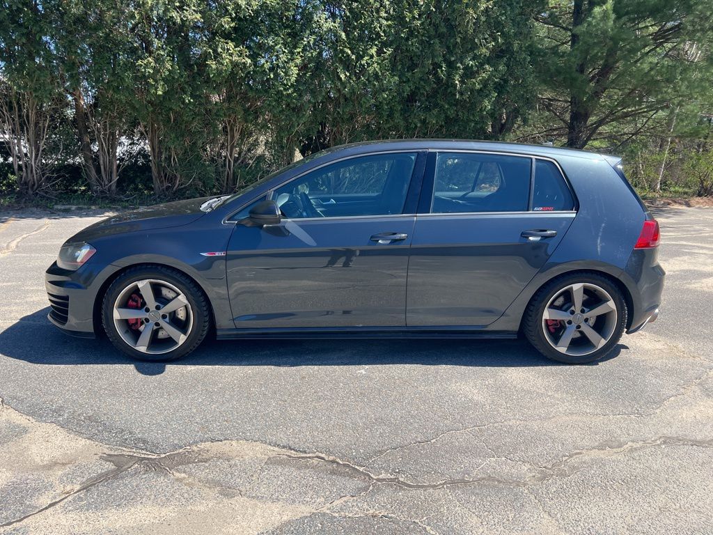 3VW447AU8HM009079