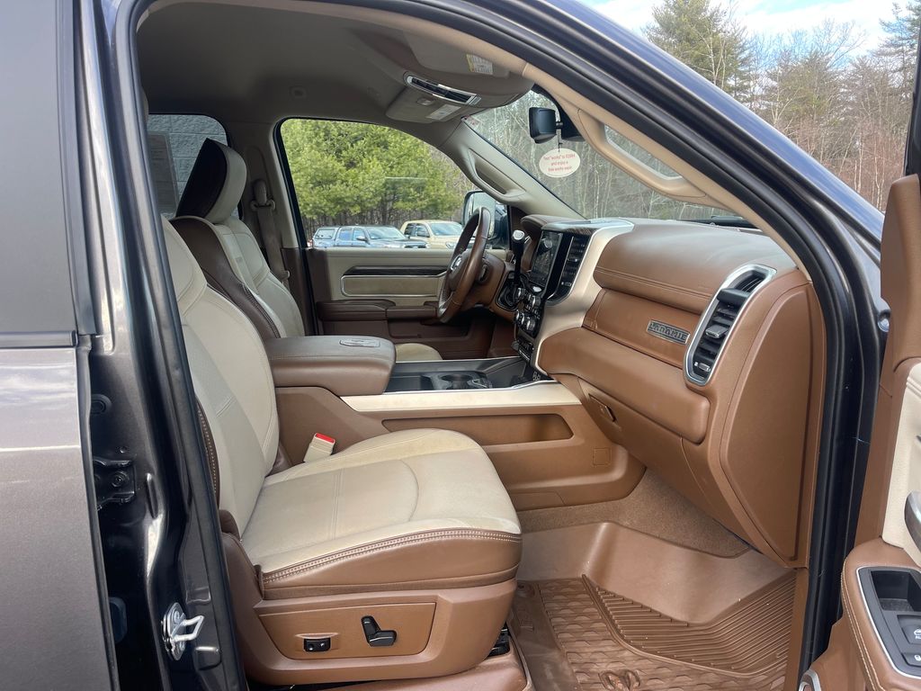2021 RAM Ram 3500 Pickup Laramie - Photo 16