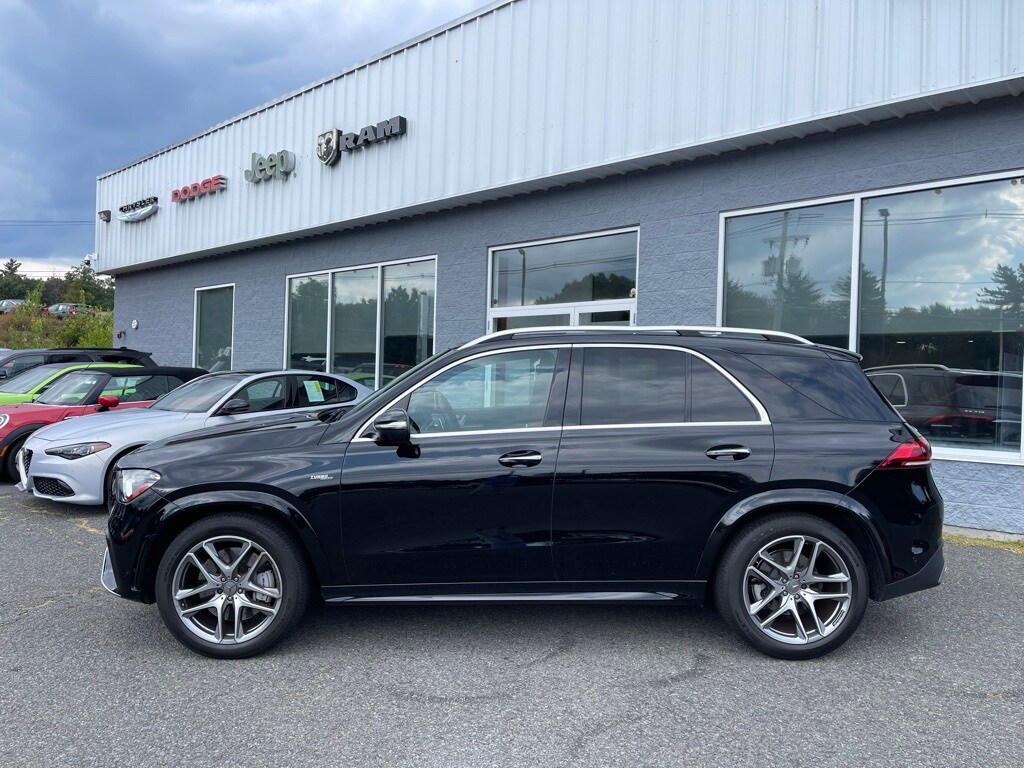 2021 Mercedes Benz GLE 53 AMG photo 3