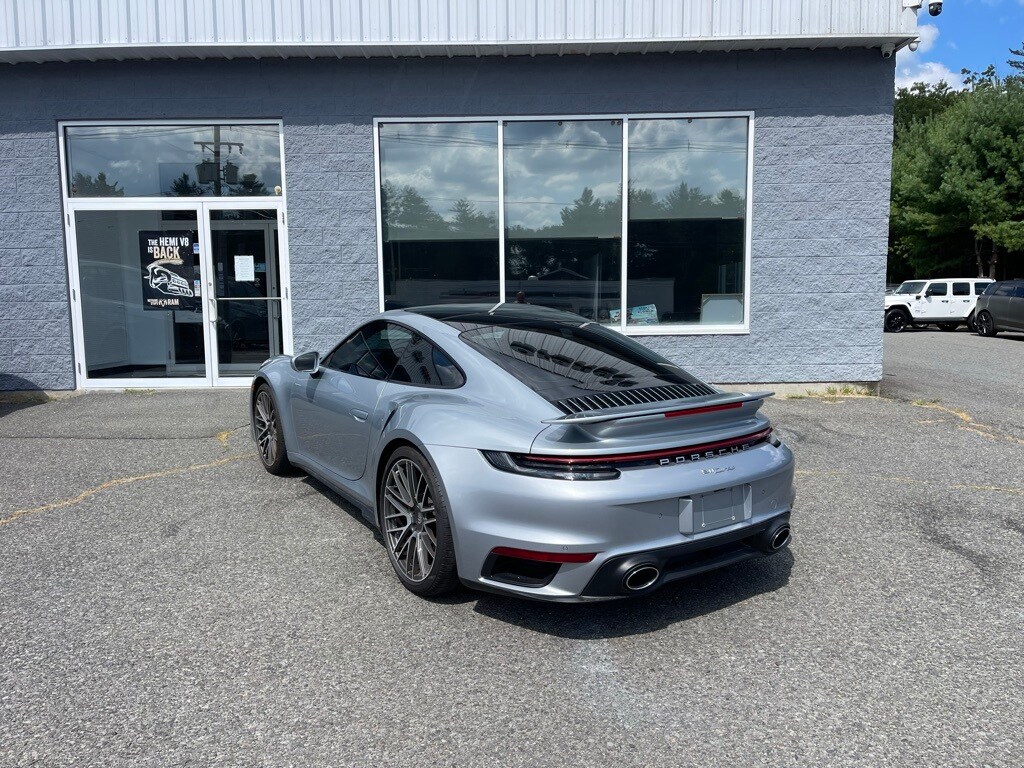 2022 Porsche 911 Turbo photo 4