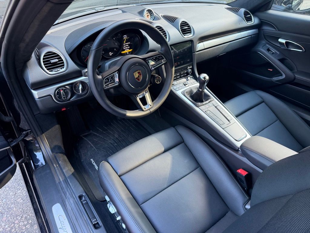 2025 Porsche 718 Style Edition - Photo 16