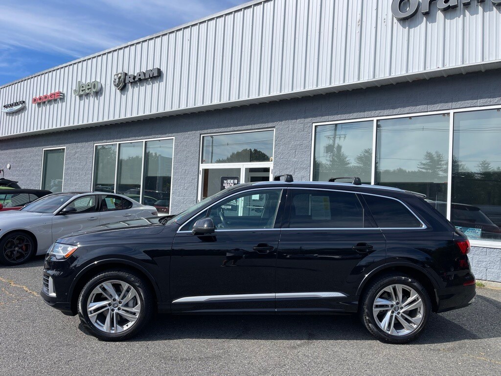 2020 Audi Q7 55 Premium Plus photo 2
