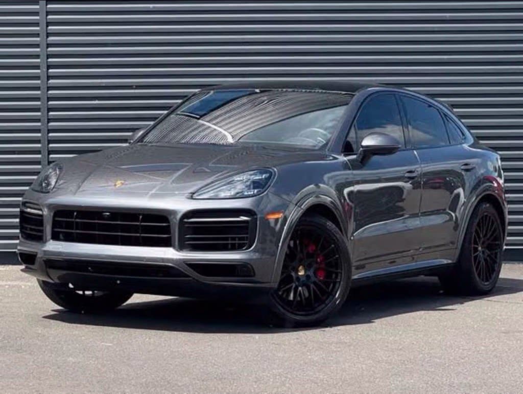 2023 Porsche Cayenne Coupe GTS