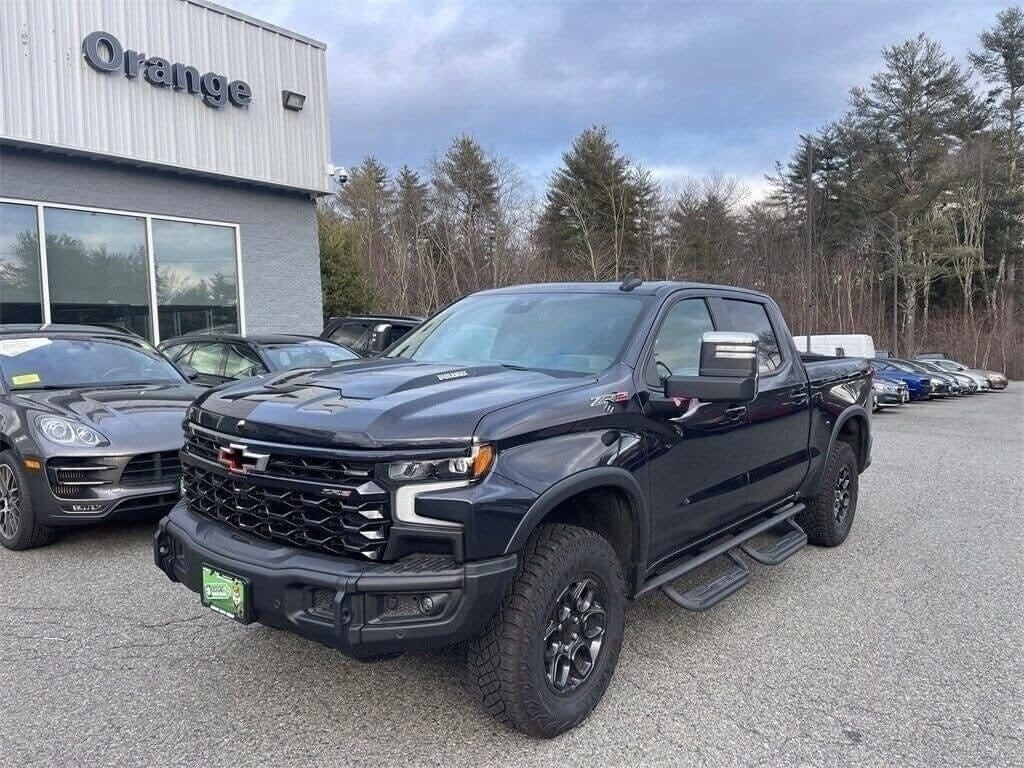 Used 2024 Chevrolet Silverado 1500 ZR2 with VIN 3GCUDHE82RG306709 for sale in Orange, MA