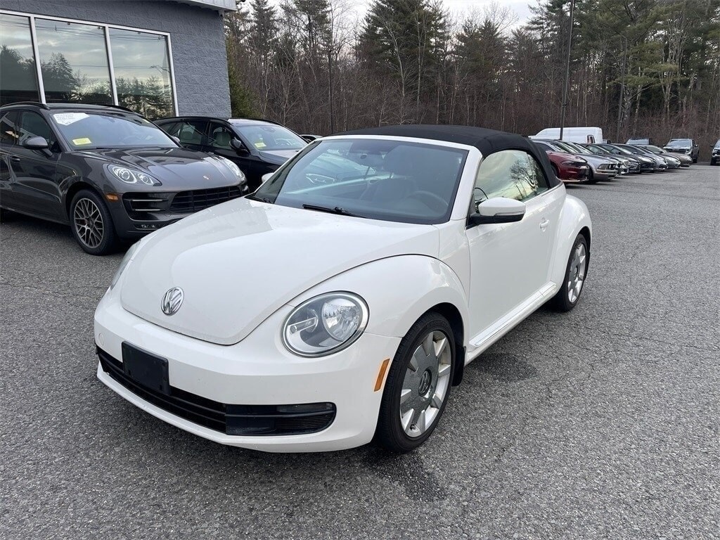 Used 2013 Volkswagen Beetle 2.5 with VIN 3VW5P7AT6DM804841 for sale in Orange, MA