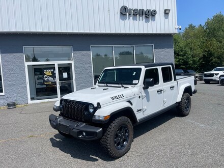 2023 Jeep Gladiator Willys Pickup
