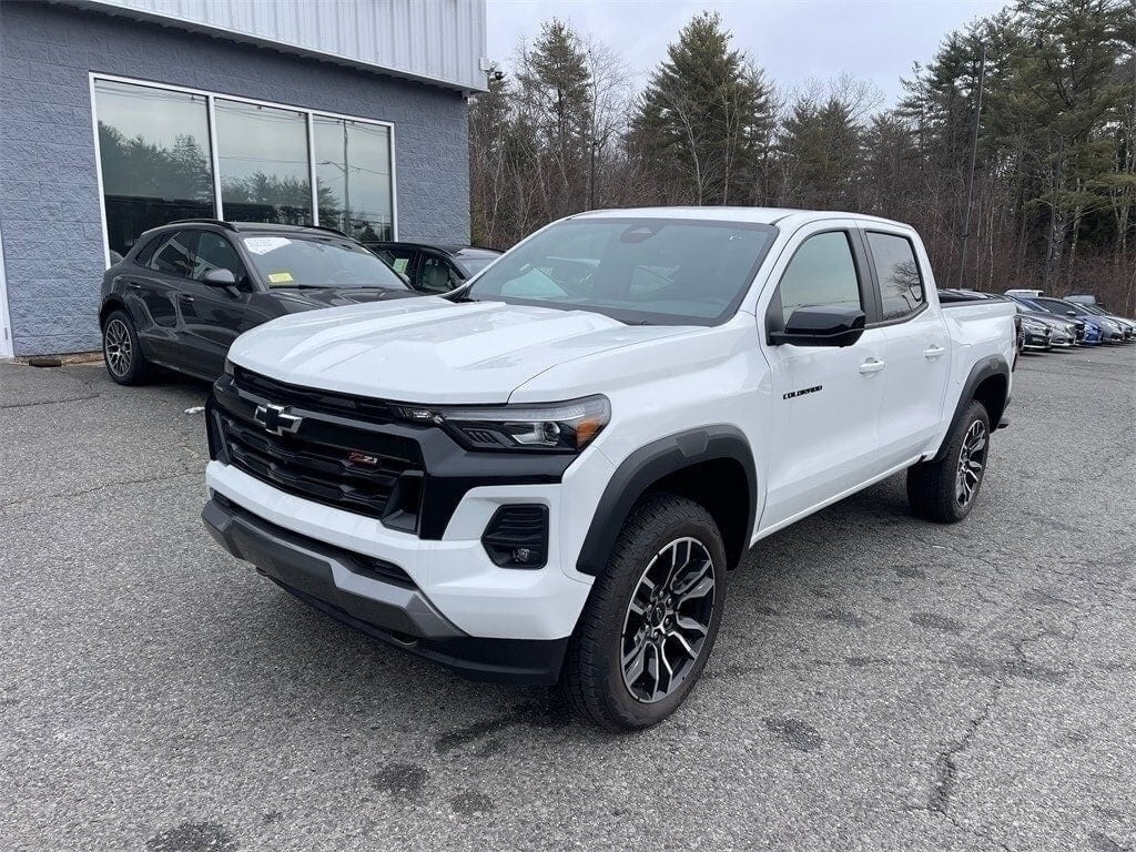 Used 2024 Chevrolet Colorado Z71 with VIN 1GCPTDEKXR1181770 for sale in Orange, MA