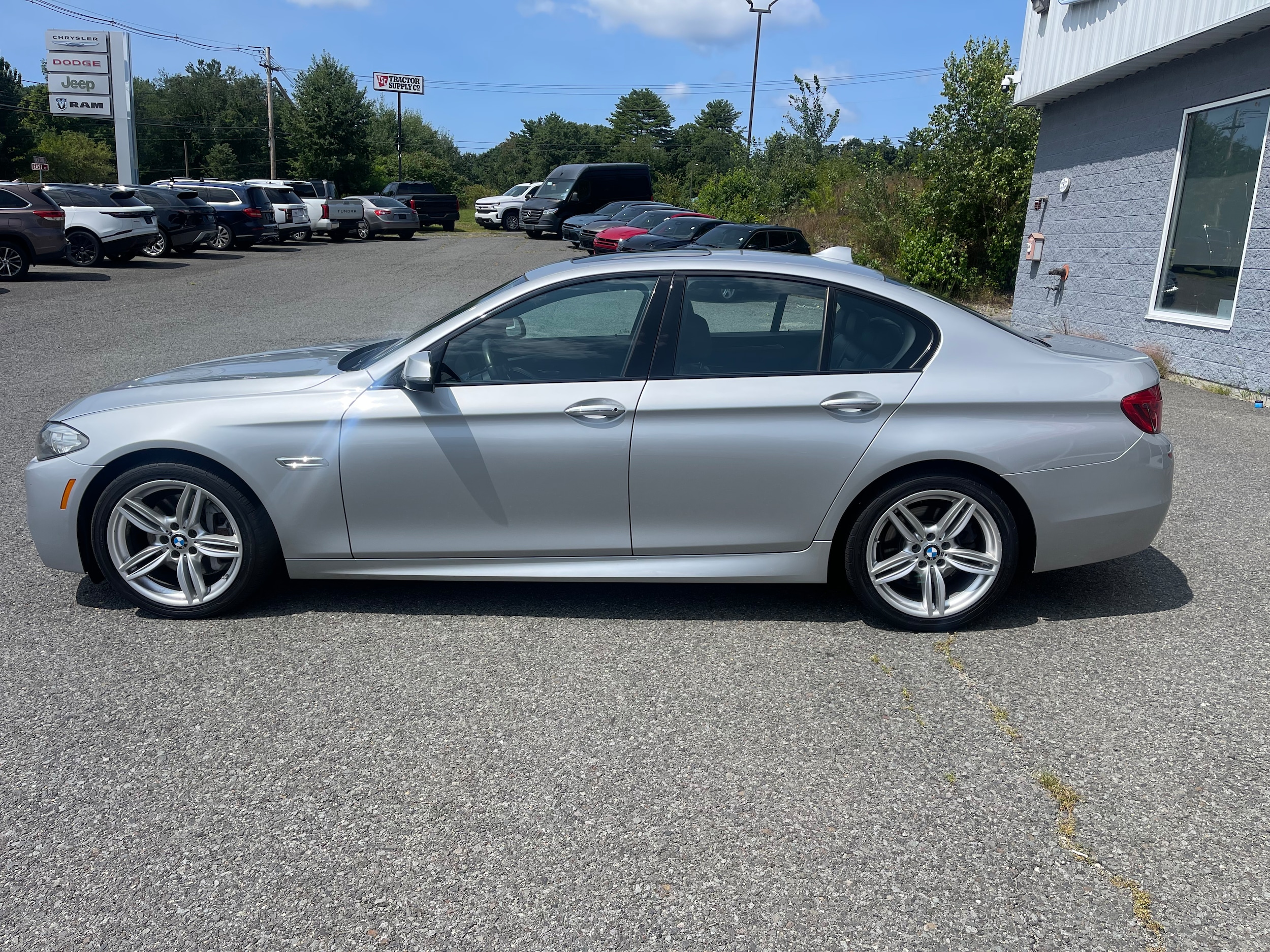 Used 2016 BMW 5 Series 535i with VIN WBA5B3C58GG258855 for sale in Orange, MA