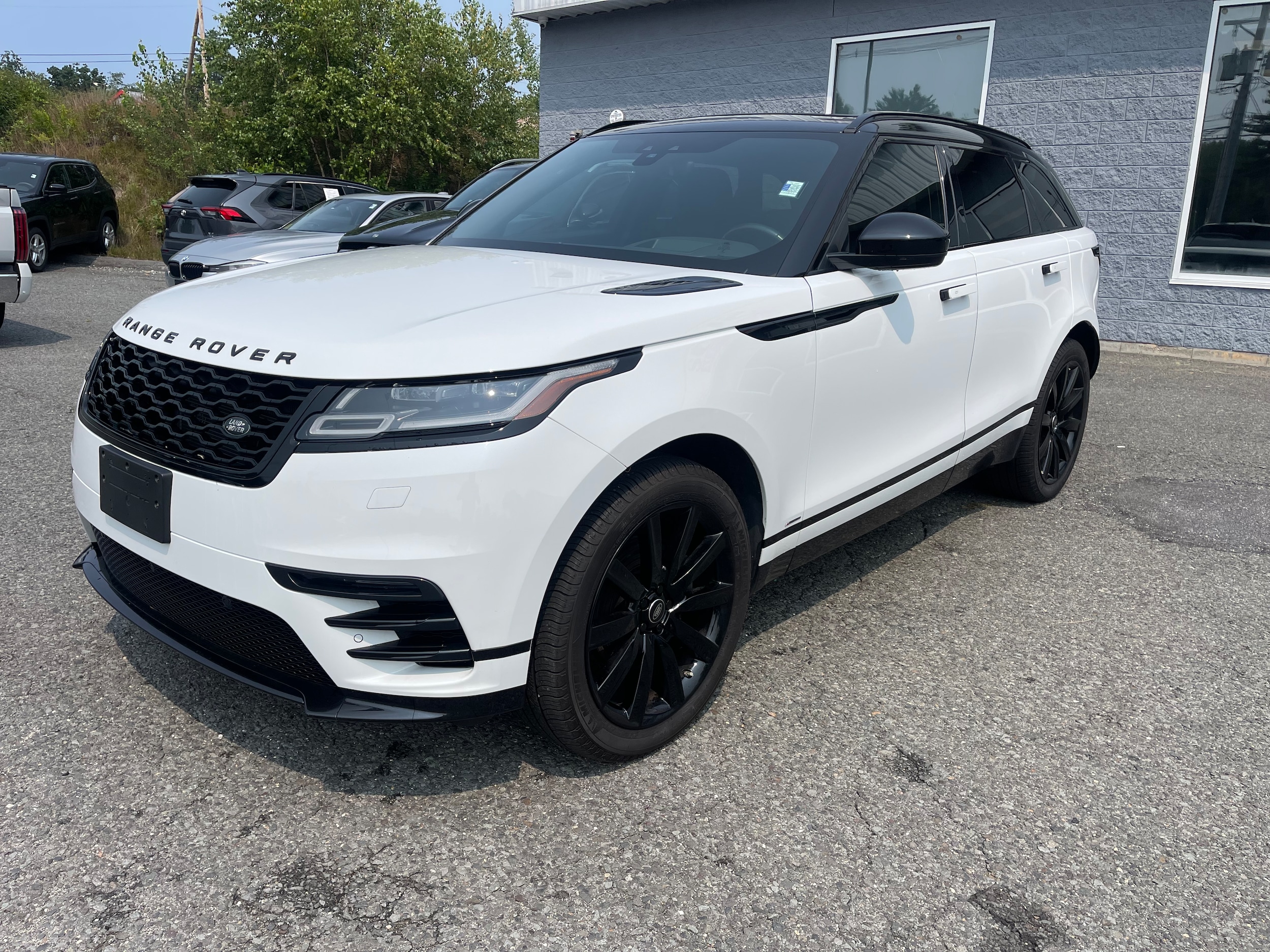 Used 2020 Land Rover Range Rover Velar S with VIN SALYK2EX9LA273511 for sale in Orange, MA