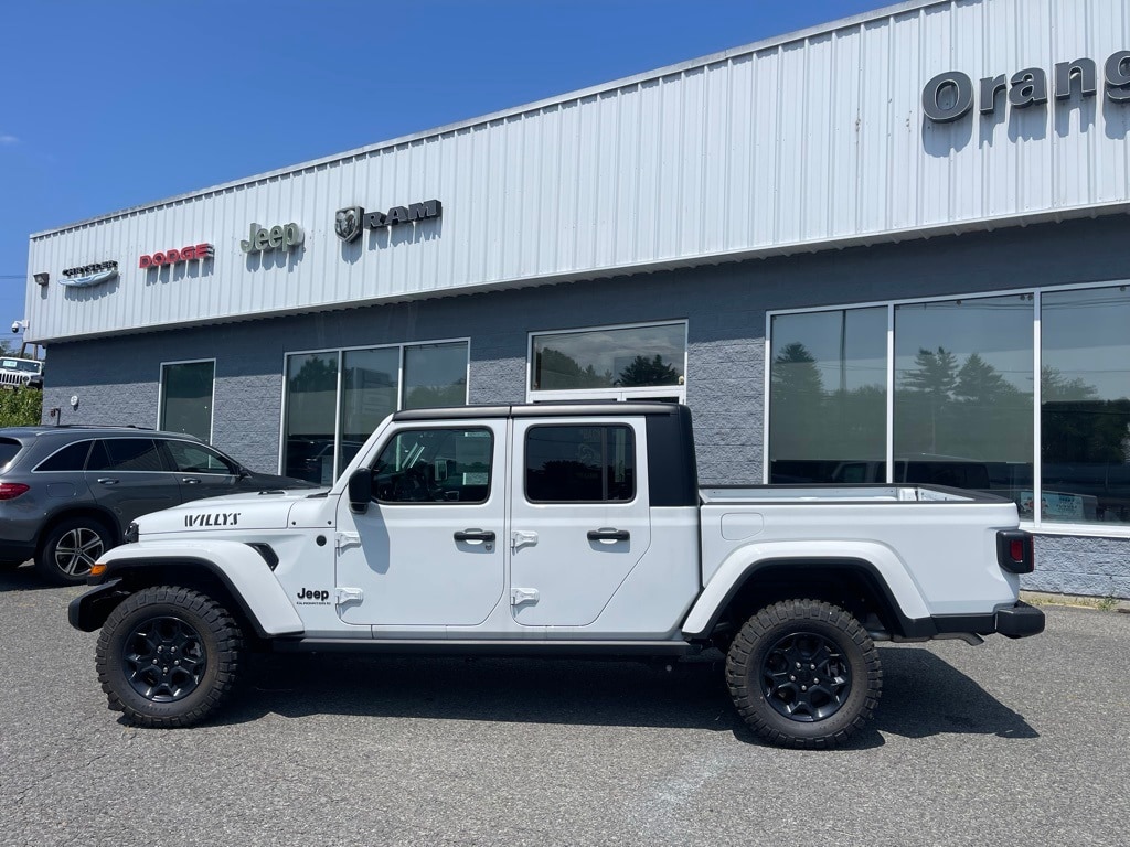 New 2023 Jeep Gladiator Willys Pickup