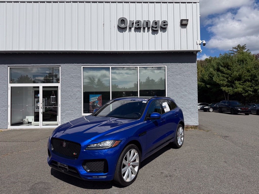 2019 Jaguar F-Pace